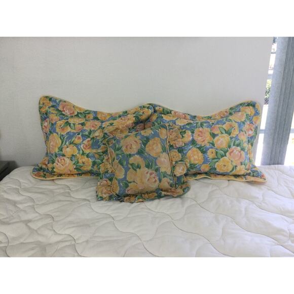 Vintage Discontinued Croscill Fiesta Decorative Throw Pillow - Picture 3 of 5